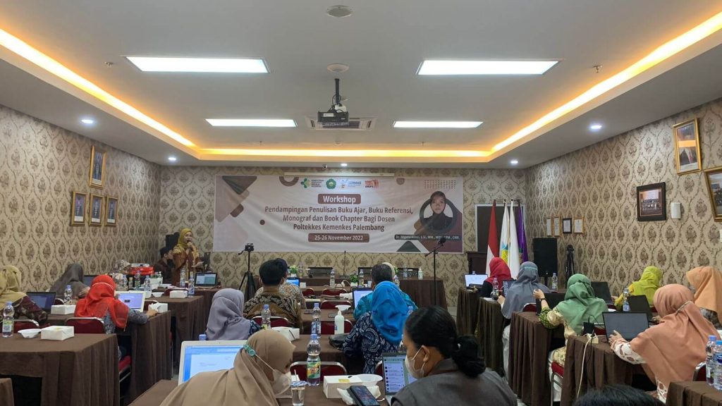 Workshop Pendampingan Penulisan Buku bagi Dosen di lingkungan Poltekkes Kemenkes Palembang 3 (1)