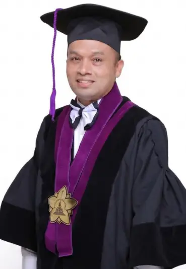 Prof. Dr. drh. Erwin, M.Sc.